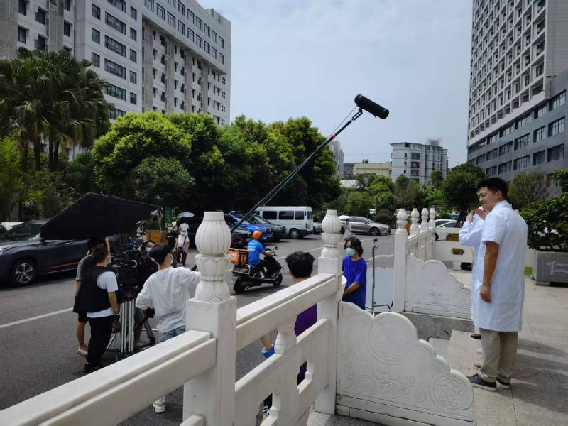 金阳县广告片拍摄公司低成本实现高规格制作的诀窍